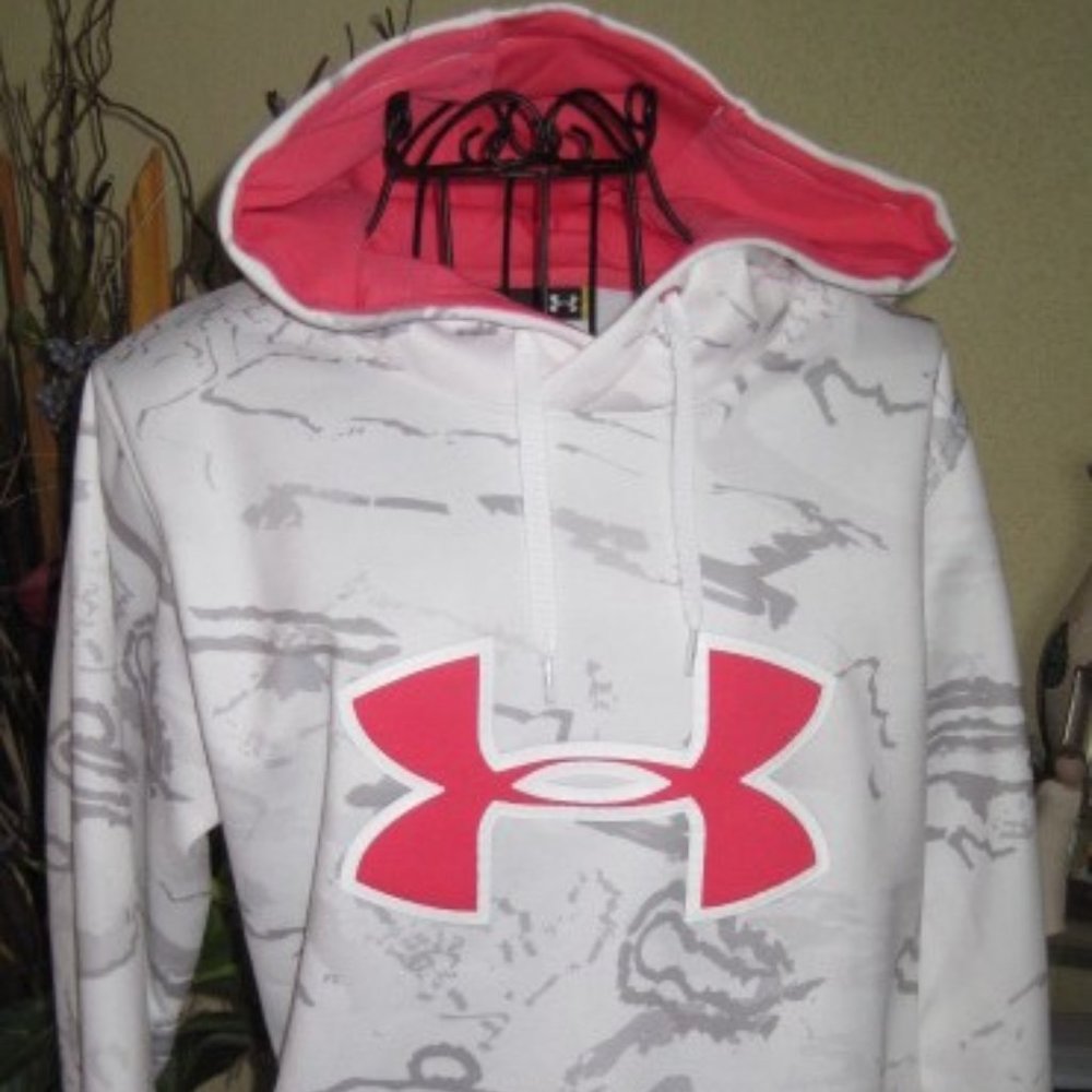 Womens Under Armour Sweatshirt
